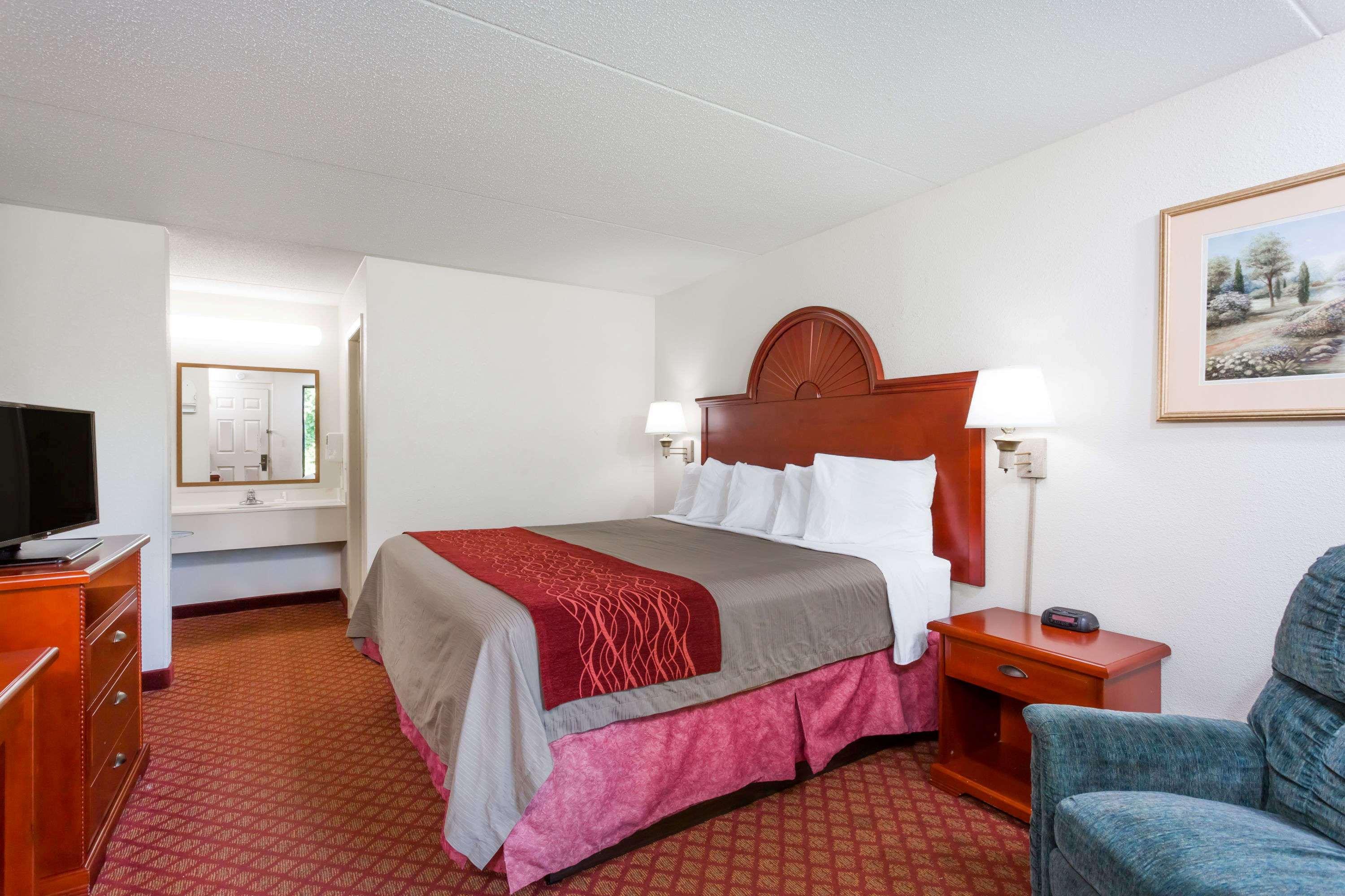 Days Inn By Wyndham Winston Salem North Extérieur photo