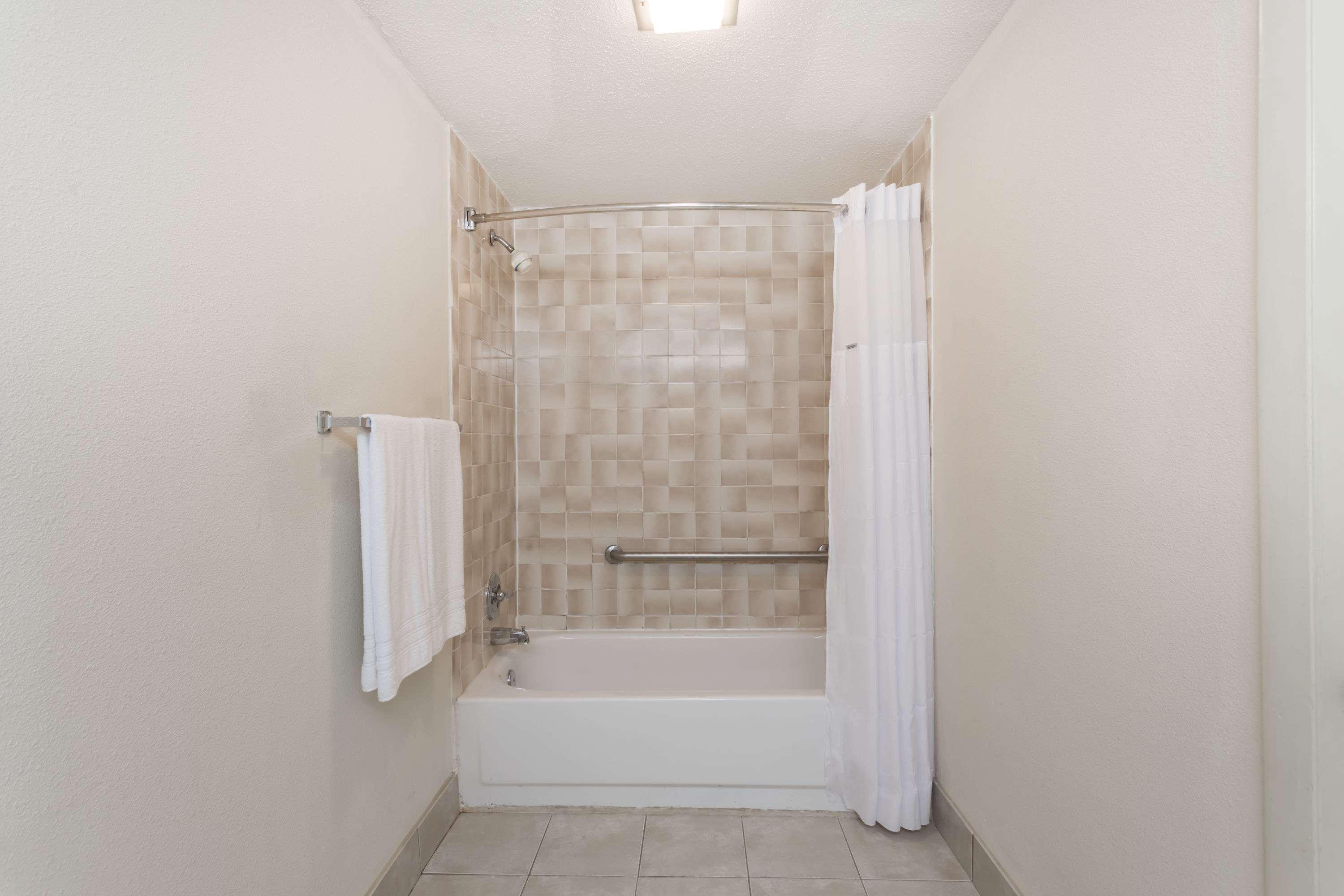 Days Inn By Wyndham Winston Salem North Extérieur photo